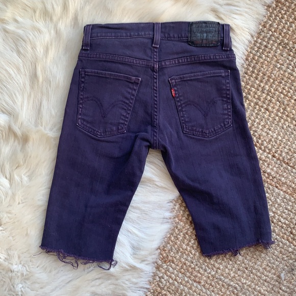 Levi’s Denim Biker Shorts - Picture 3 of 8